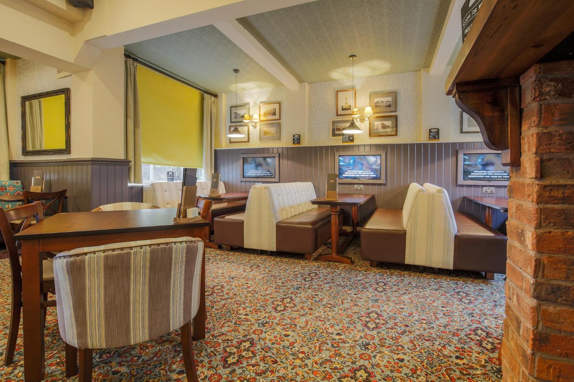 Fairway Inn Манчестър Екстериор снимка